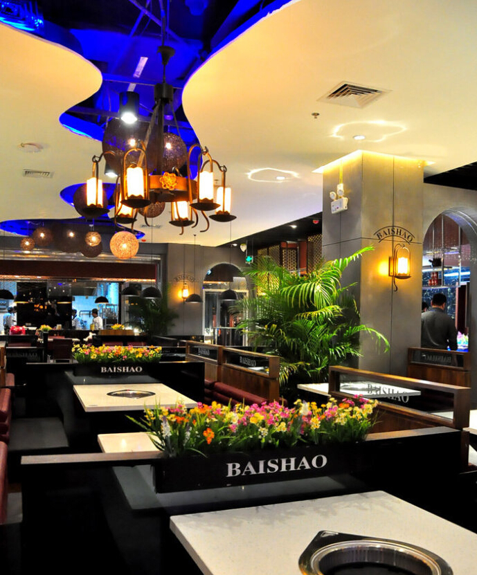 佰燒餐廳內(nèi)部環(huán)境